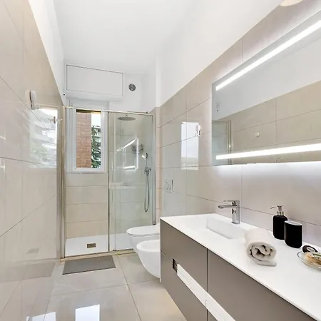 Apartamento Alex House - Affitti Brevi Italia Milán Exterior foto