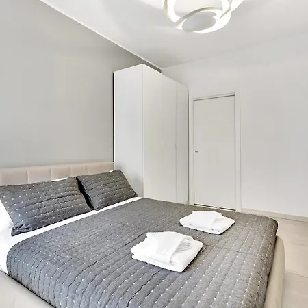 Apartamento Alex House - Affitti Brevi Italia Milán Exterior foto